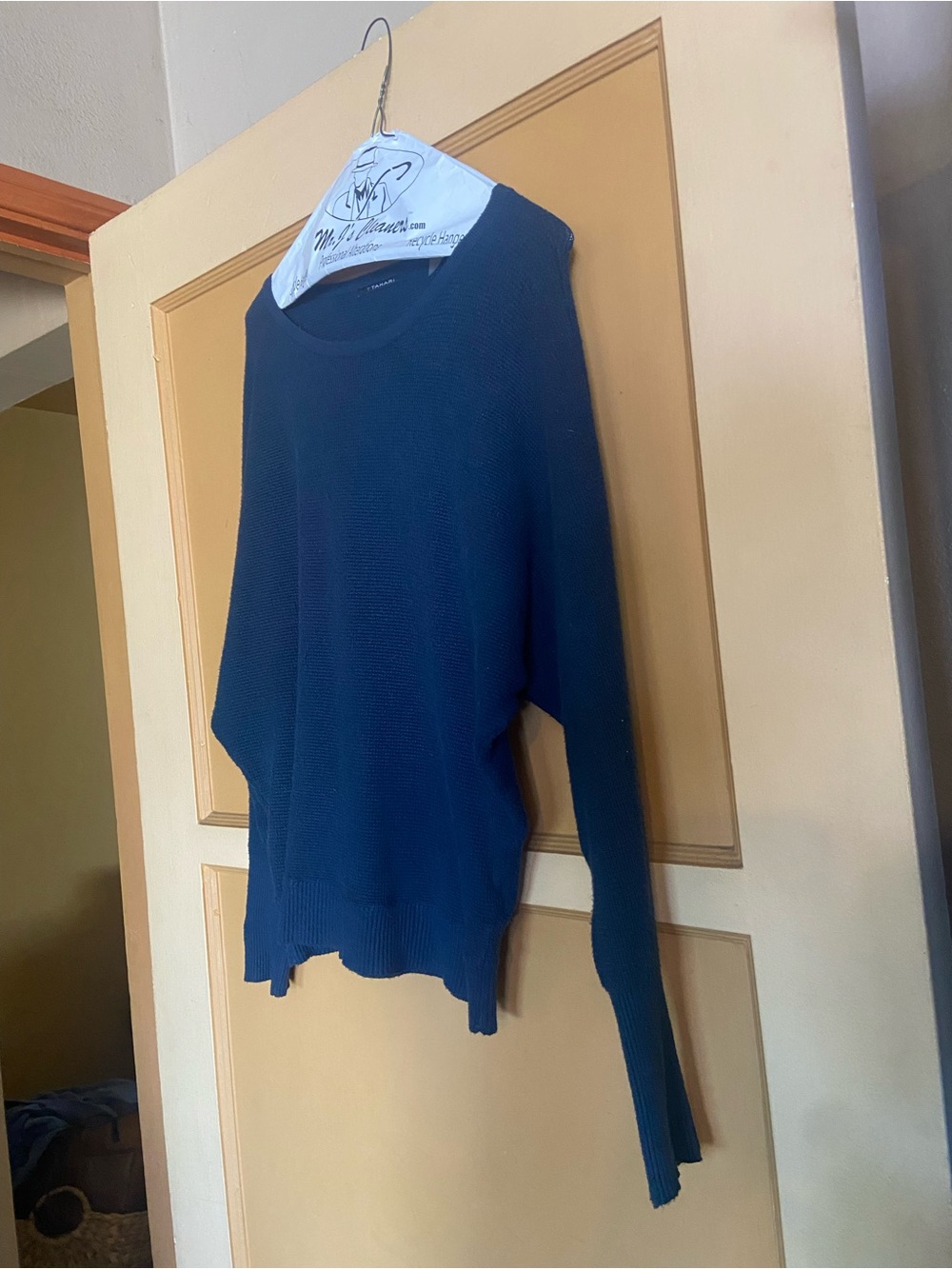 Tahari teal blue waffle knit sweater size small